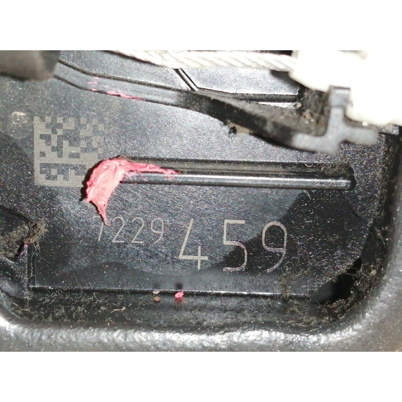 Recambio de cerradura puerta trasera izquierda para bmw x1 (e84) xdrive 20d referencia OEM IAM 7229459  