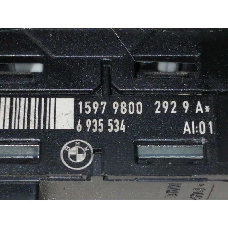 Recambio de mando elevalunas delantero derecho para bmw x1 (e84) xdrive 20d referencia OEM IAM 6935534  