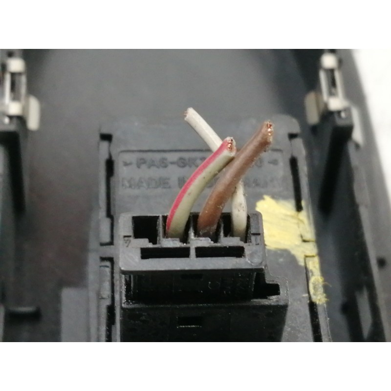 Recambio de mando elevalunas trasero derecho para bmw x1 (e84) xdrive 20d referencia OEM IAM 6935534 159798002929A 