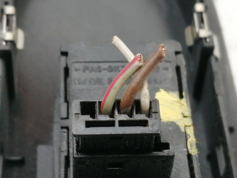 Recambio de mando elevalunas trasero derecho para bmw x1 (e84) xdrive 20d referencia OEM IAM 6935534 159798002929A 