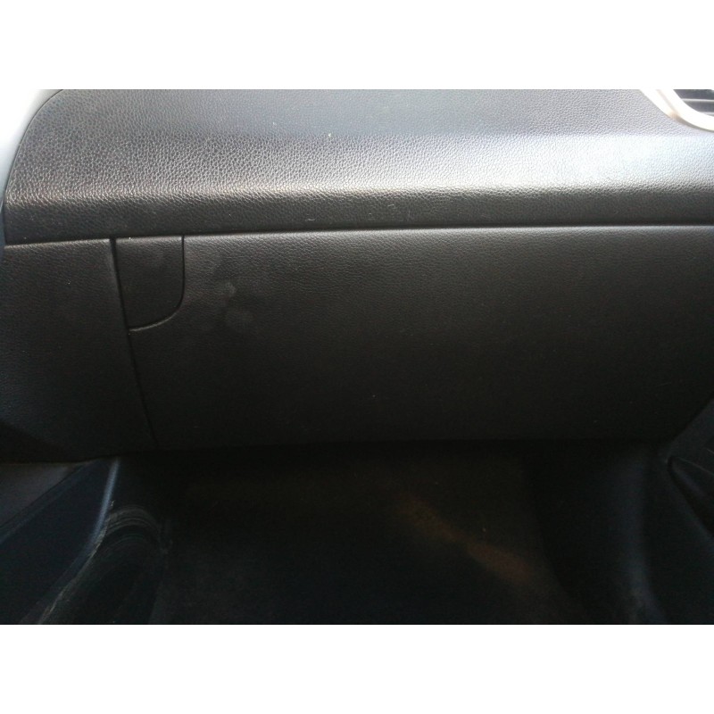 Recambio de guantera para hyundai i30 (gd) classic referencia OEM IAM 84540A6000  