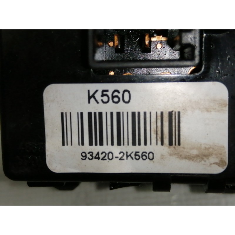 Recambio de mando limpia para hyundai i30 (gd) classic referencia OEM IAM 934202K560  