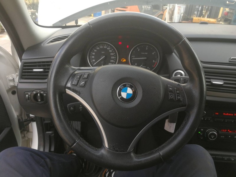 Recambio de volante para bmw x1 (e84) xdrive 20d referencia OEM IAM 3369E871 676989402 305617099E06AF