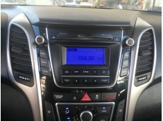 Recambio de sistema audio / radio cd para hyundai i30 (gd) classic referencia OEM IAM 96170A6210GU   2