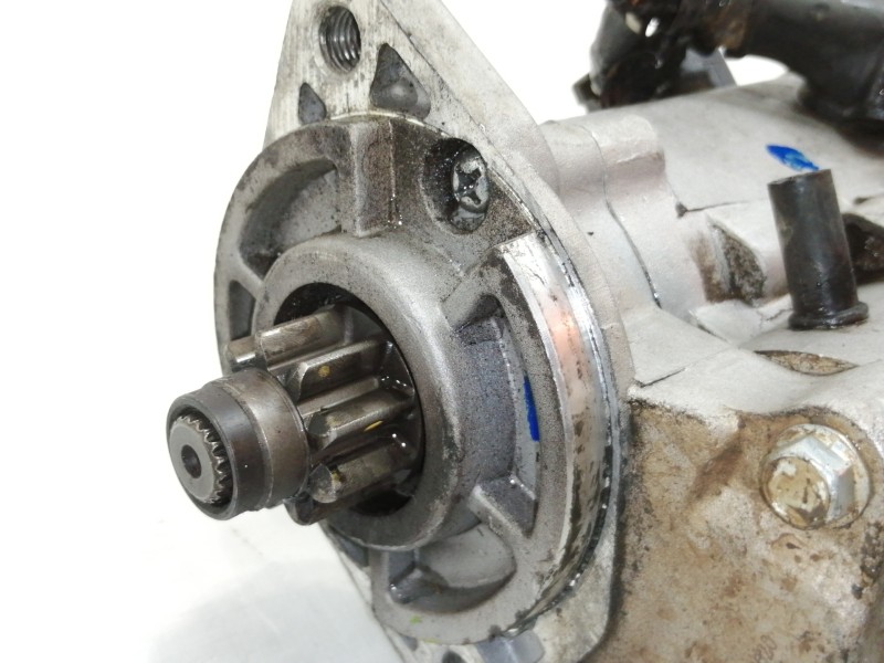 Recambio de motor arranque para kia carens 2.0 crdi ex monovolumen referencia OEM IAM 113329  