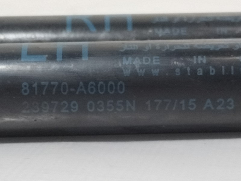 Recambio de amortiguadores maletero / porton para hyundai i30 (gd) style referencia OEM IAM   