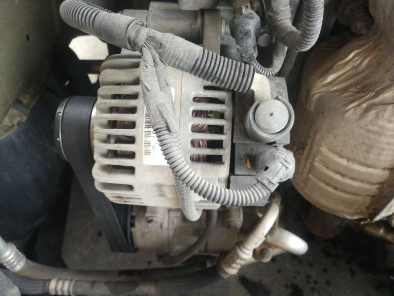 Recambio de alternador para peugeot 208 active referencia OEM IAM 9806007480  