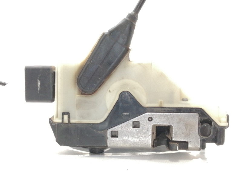 Recambio de cerradura puerta delantera derecha para peugeot 208 active referencia OEM IAM 9812500780  