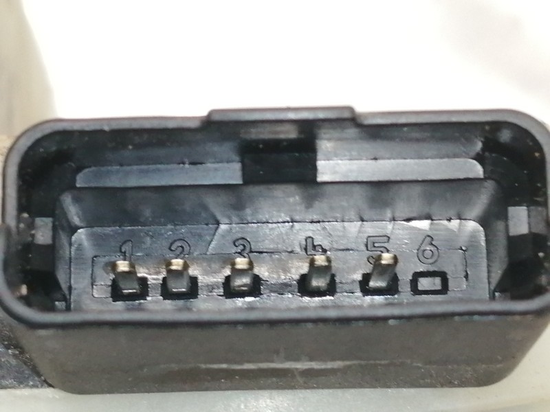 Recambio de cerradura puerta delantera derecha para peugeot 208 active referencia OEM IAM 9812500780  