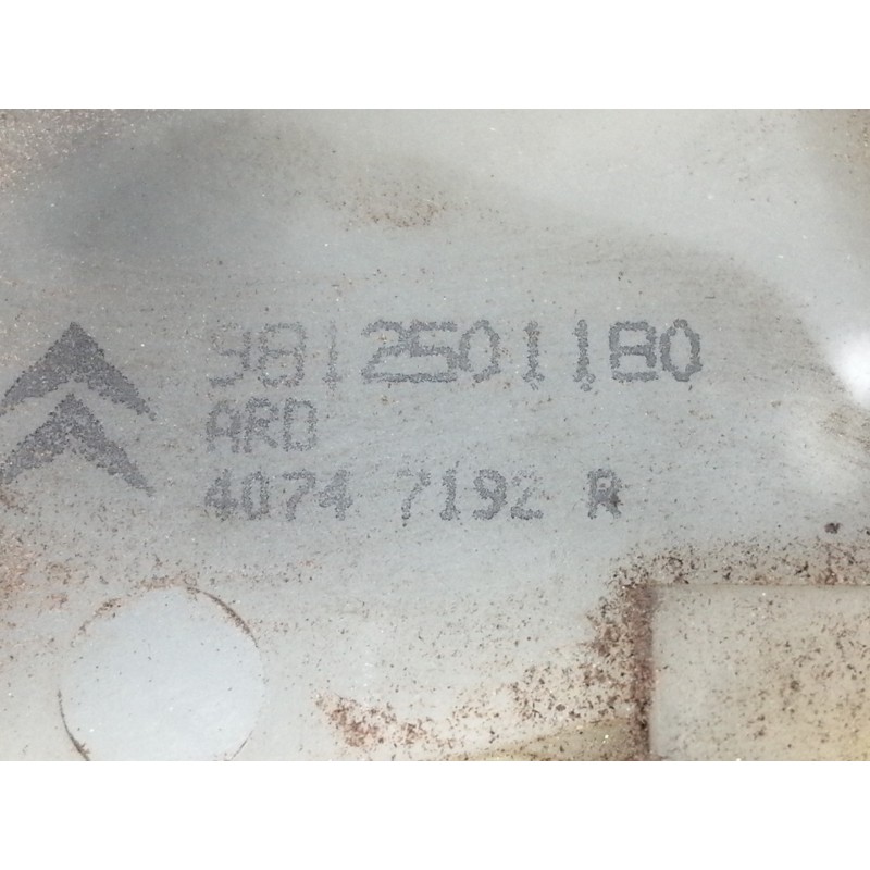 Recambio de cerradura puerta trasera derecha para peugeot 208 active referencia OEM IAM 9812501180 40747192R 