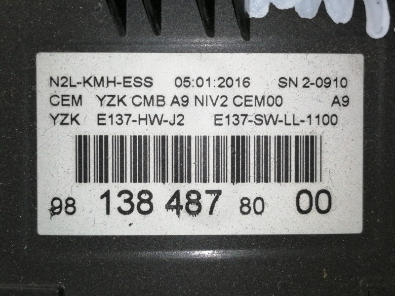 Recambio de cuadro instrumentos para peugeot 208 active referencia OEM IAM 981384878000 769317790U / 769167080U / N2LKMHESS E137