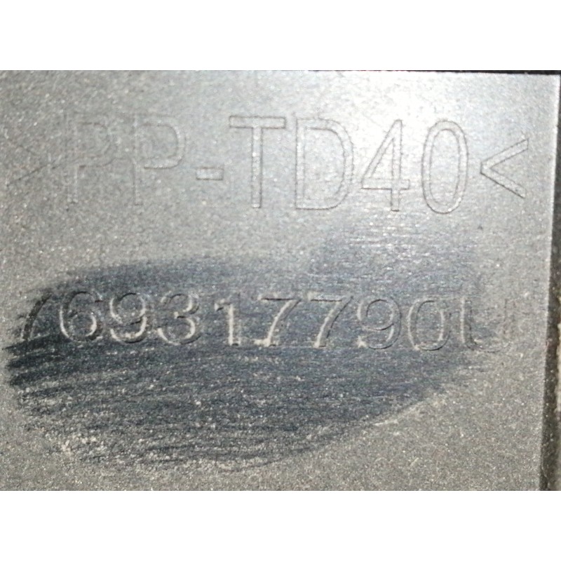 Recambio de cuadro instrumentos para peugeot 208 active referencia OEM IAM 981384878000 769317790U / 769167080U / N2LKMHESS E137