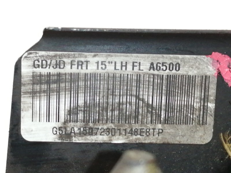 Recambio de mangueta delantera izquierda para hyundai i30 (gd) style referencia OEM IAM 51715A200  