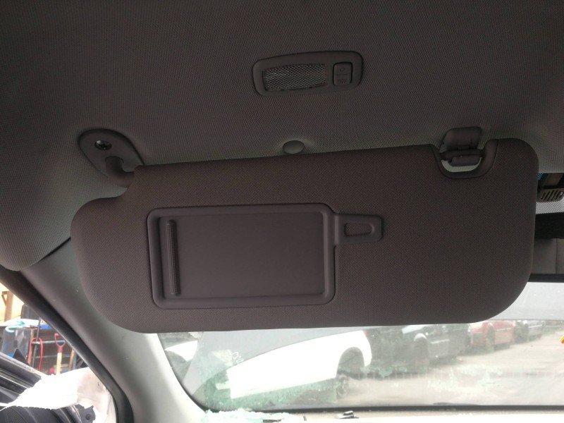 Recambio de parasol izquierdo para hyundai i30 (gd) style referencia OEM IAM   