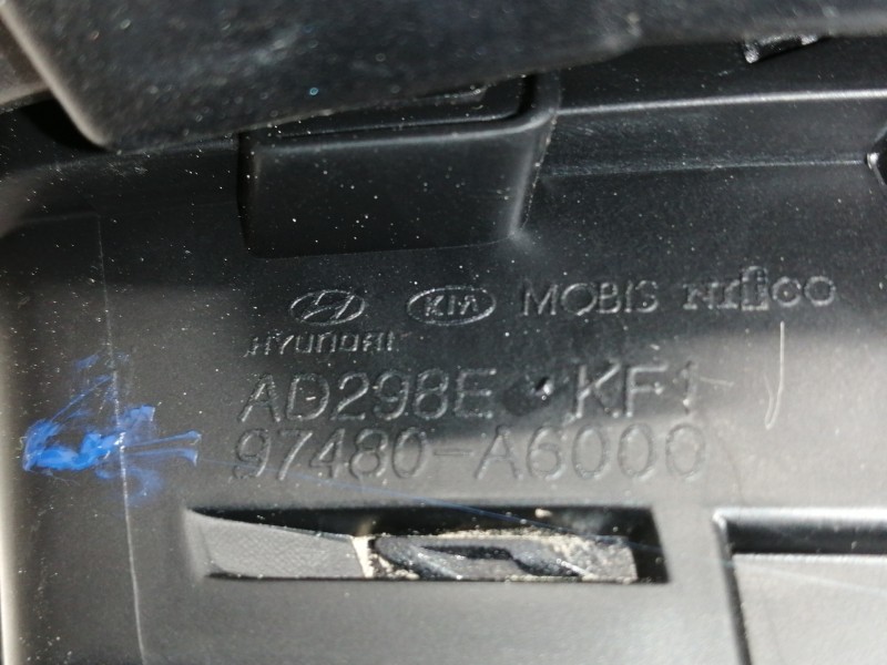 Recambio de rejilla aireadora para hyundai i30 (gd) style referencia OEM IAM 97480A6000  