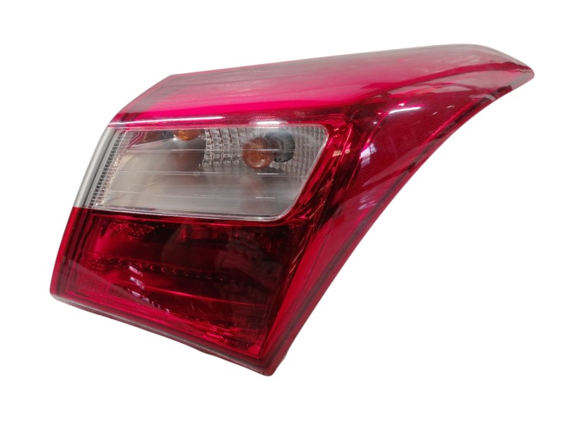 Recambio de piloto trasero derecho para hyundai i30 (gd) style referencia OEM IAM 92402A50  