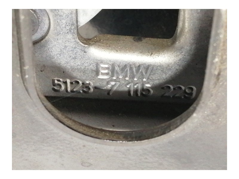 Recambio de cerradura capot para bmw x1 (e84) xdrive 20d referencia OEM IAM 51237115229  