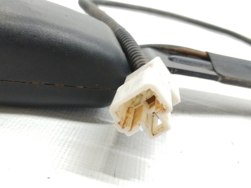 Recambio de enganche cinturon delantero izquierdo para hyundai ix35 comfort 2wd referencia OEM IAM 1K06885354  