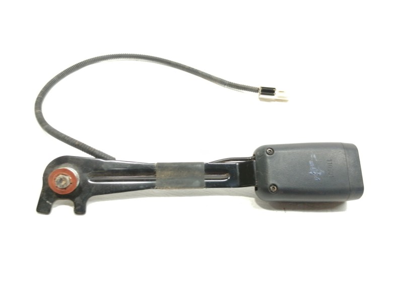 Recambio de enganche cinturon delantero izquierdo para hyundai ix35 comfort 2wd referencia OEM IAM 1K06885354  