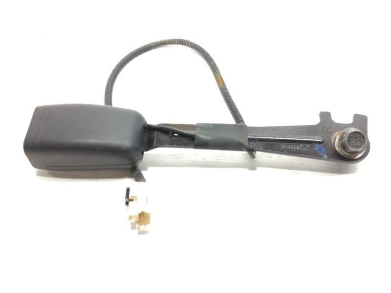 Recambio de pretensor airbag derecho para hyundai ix35 comfort 2wd referencia OEM IAM 1K06886341  