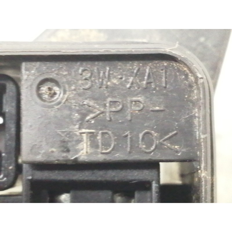 Recambio de caja reles / fusibles para toyota rav 4 (a3) advance referencia OEM IAM 3WXA1 72818502 8264147020 