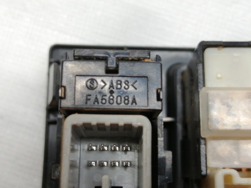 Recambio de mando retrovisor para toyota rav 4 (a3) advance referencia OEM IAM 8619042010 5892542030 183575 FA5608A FA134358 