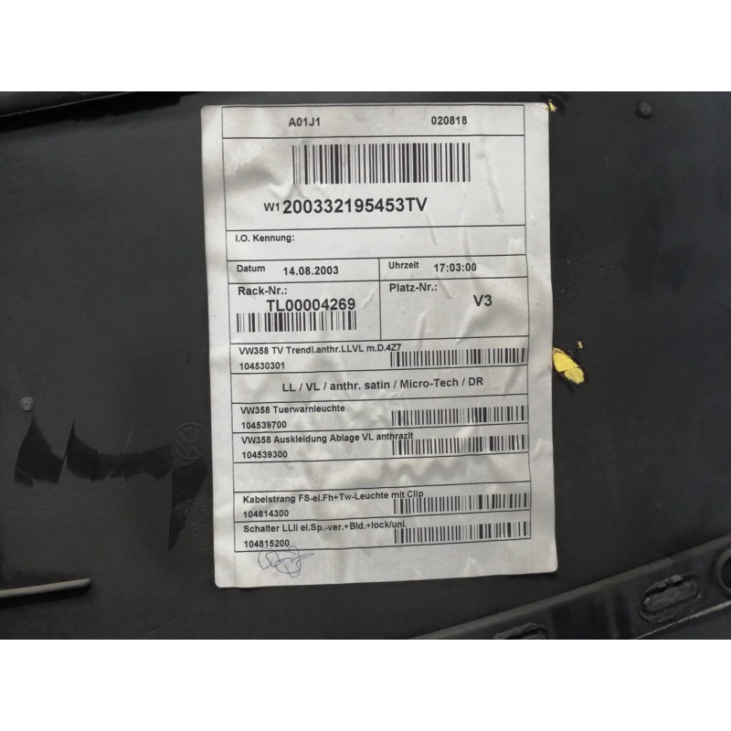 Recambio de guarnecido puerta delantera izquierda para volkswagen touran (1t1) trendline referencia OEM IAM W120033219553TV 1T18