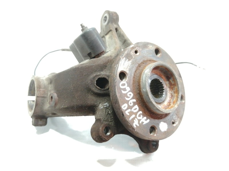 Recambio de mangueta delantera izquierda para peugeot 206 cc cc referencia OEM IAM   