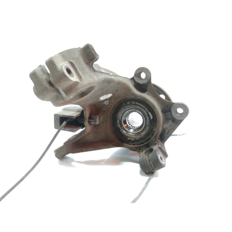 Recambio de mangueta delantera izquierda para peugeot 206 cc cc referencia OEM IAM   