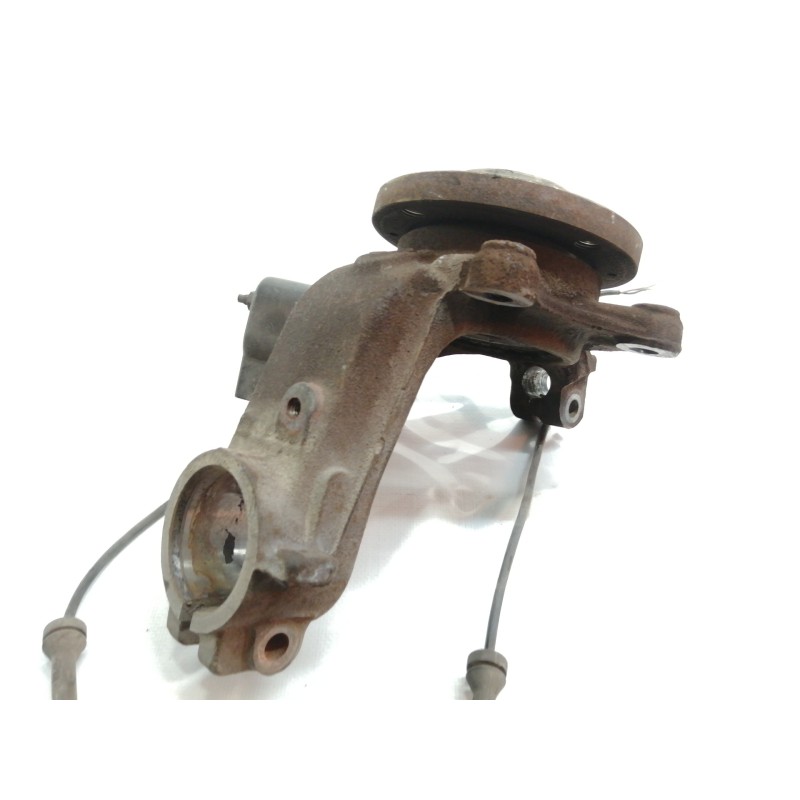 Recambio de mangueta delantera izquierda para peugeot 206 cc cc referencia OEM IAM   