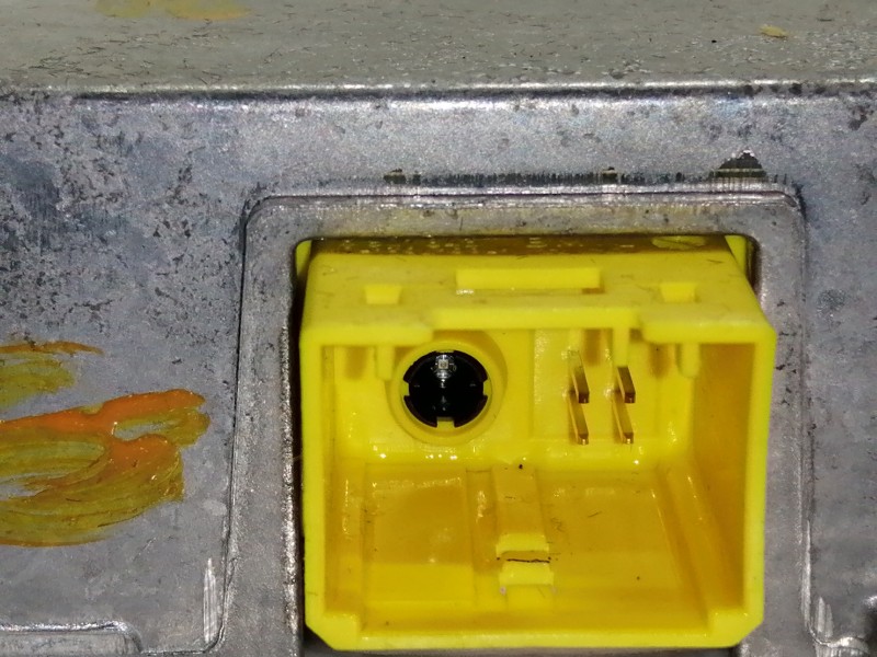 Recambio de centralita airbag para bmw serie 7 (e65/e66) 730d referencia OEM IAM 65776946103  