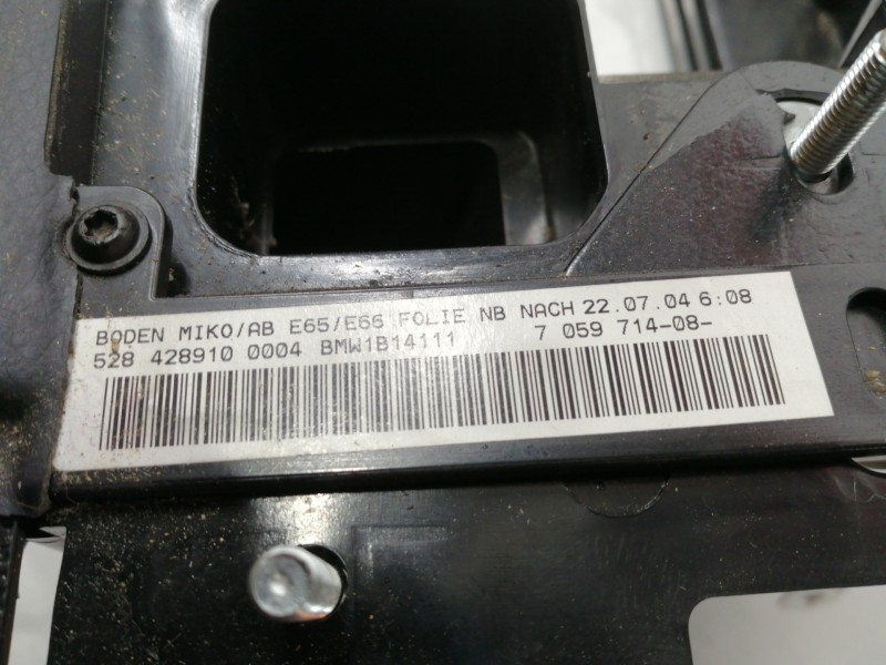 Recambio de apoyabrazos central para bmw serie 7 (e65/e66) 730d referencia OEM IAM E08205002  