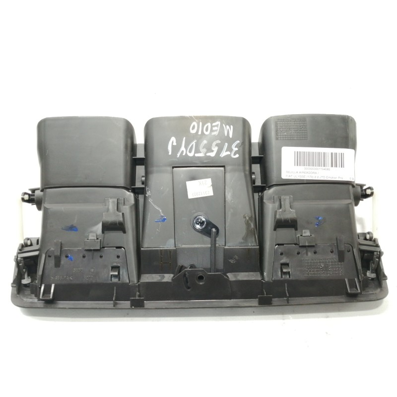 Recambio de rejilla aireadora para fiat ulysse (179) 2.2 jtd emotion pro referencia OEM IAM 1484107077  