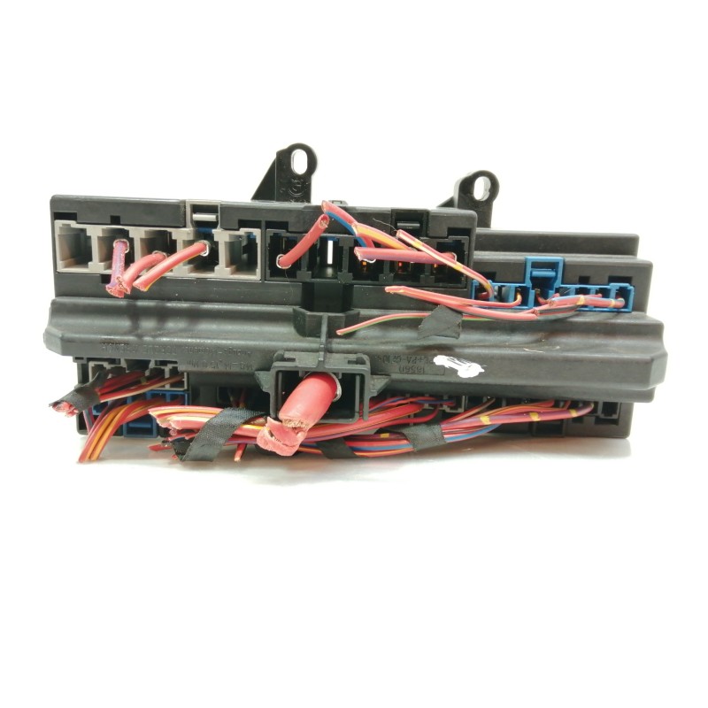 Recambio de caja reles / fusibles para bmw serie 7 (e65/e66) 730d referencia OEM IAM 69005820  