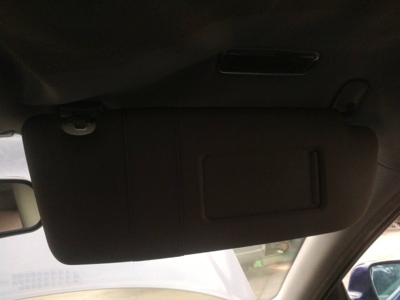 Recambio de parasol derecho para audi a3 (8l) 1.9 tdi ambiente referencia OEM IAM 8D0857552  