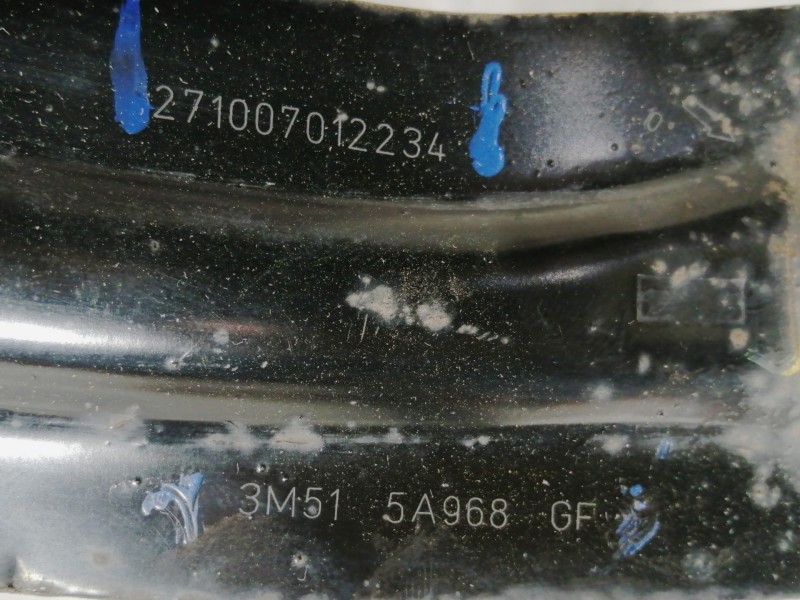 Recambio de mangueta trasera derecha para ford c-max (cb3) ghia referencia OEM IAM 3M515A968GF  