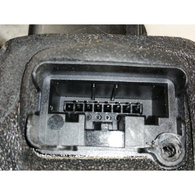 Recambio de cerradura puerta trasera izquierda para seat leon st (5f8) reference referencia OEM IAM 5K48390150  