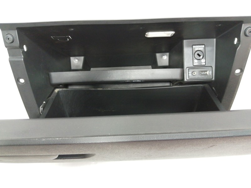 Recambio de guantera para seat leon st (5f8) reference referencia OEM IAM 5F1857095  