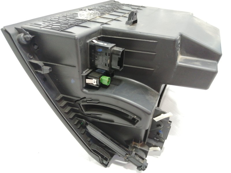 Recambio de guantera para seat leon st (5f8) reference referencia OEM IAM 5F1857095  