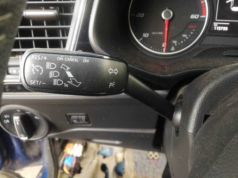 Recambio de mando multifuncion para seat leon st (5f8) reference referencia OEM IAM 5Q0953507AC 1009071306 5Q0953513R