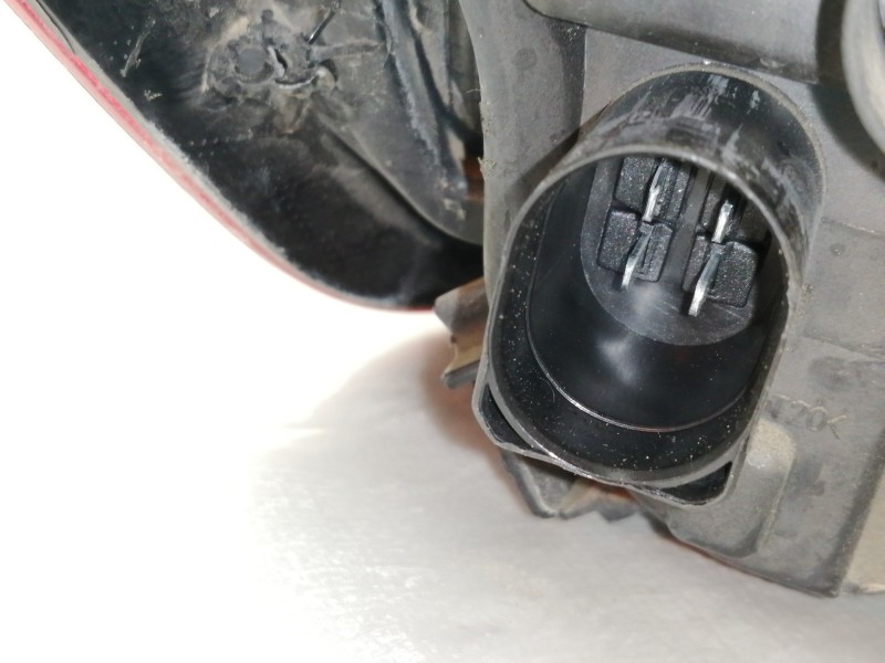 Recambio de piloto trasero derecho para seat leon st (5f8) reference referencia OEM IAM 5F9945096  