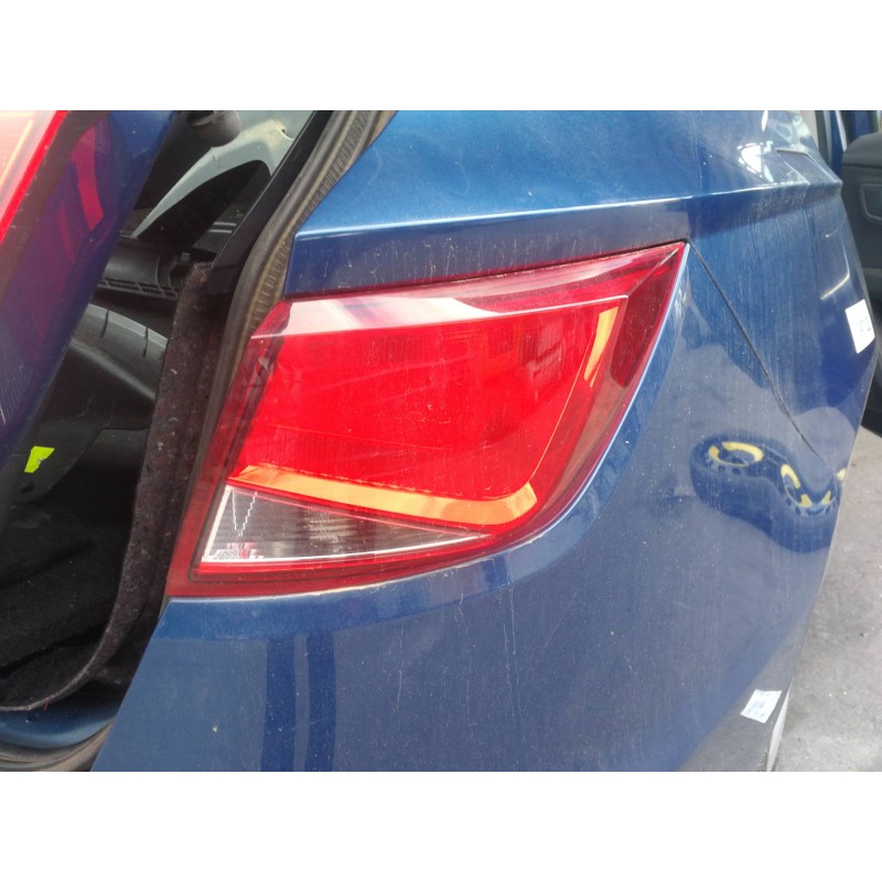 Recambio de piloto trasero derecho para seat leon st (5f8) reference referencia OEM IAM 5F9945096  