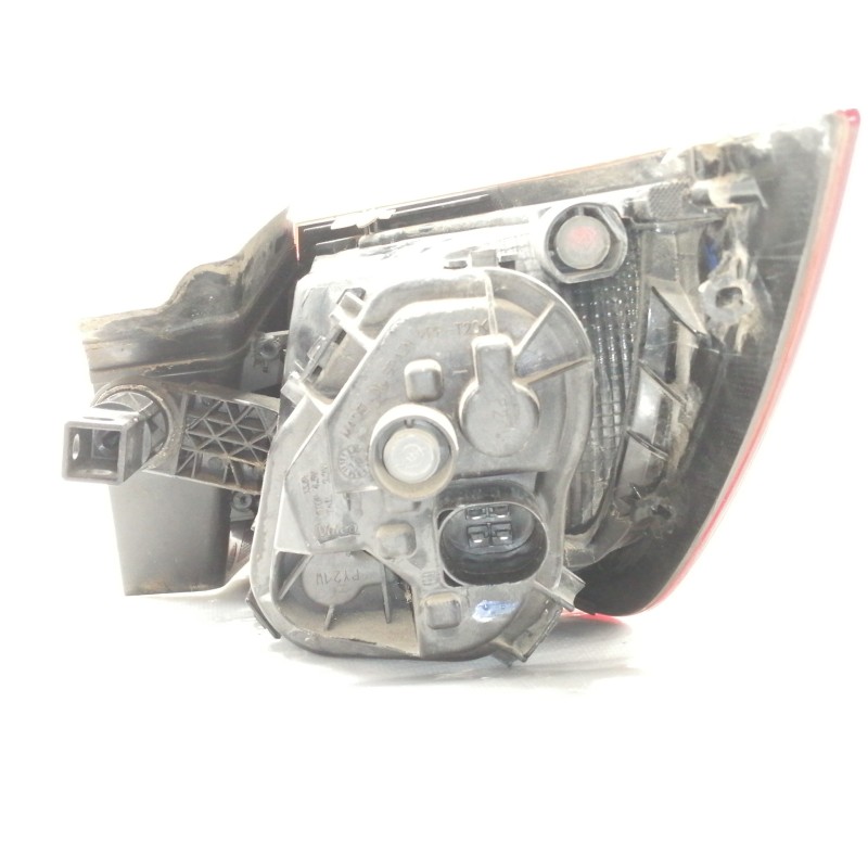 Recambio de piloto trasero izquierdo para seat leon st (5f8) reference referencia OEM IAM 5F9945095  