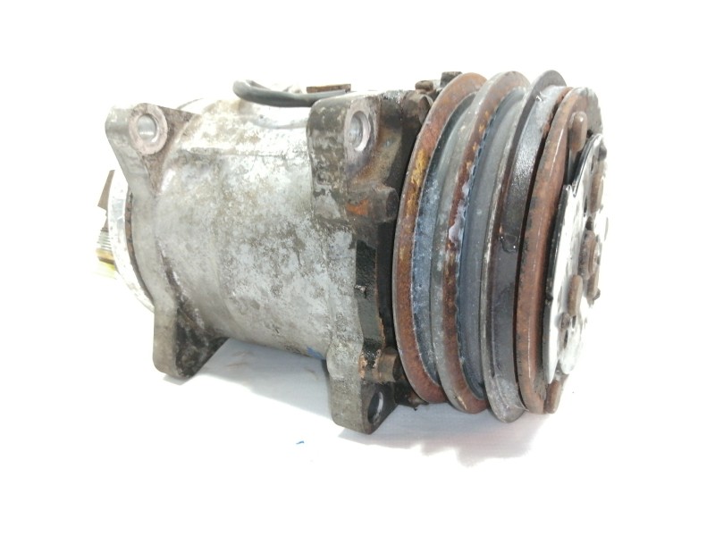 Recambio de compresor aire acondicionado para nissan cabstar e tl35-1 referencia OEM IAM S6630 1947110780 