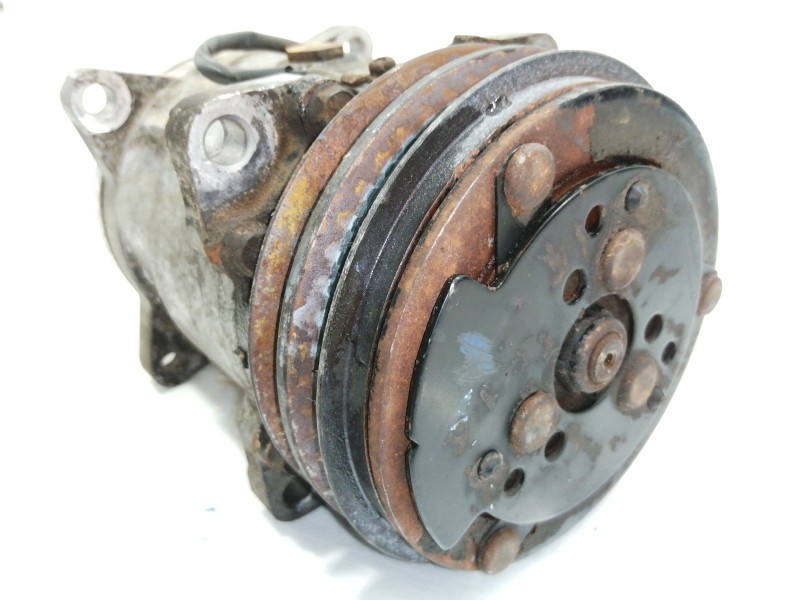 Recambio de compresor aire acondicionado para nissan cabstar e tl35-1 referencia OEM IAM S6630 1947110780 