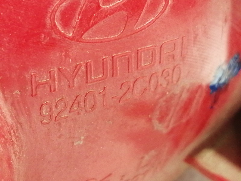 Recambio de piloto trasero izquierdo paragolpes para hyundai coupe (gk) 1.6 fx referencia OEM IAM 924012C030  