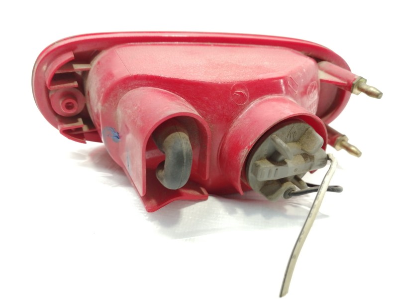 Recambio de piloto trasero izquierdo paragolpes para hyundai coupe (gk) 1.6 fx referencia OEM IAM 924012C030  