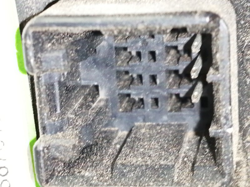 Recambio de retrovisor izquierdo para hyundai coupe (gk) 1.6 fx referencia OEM IAM 012177  