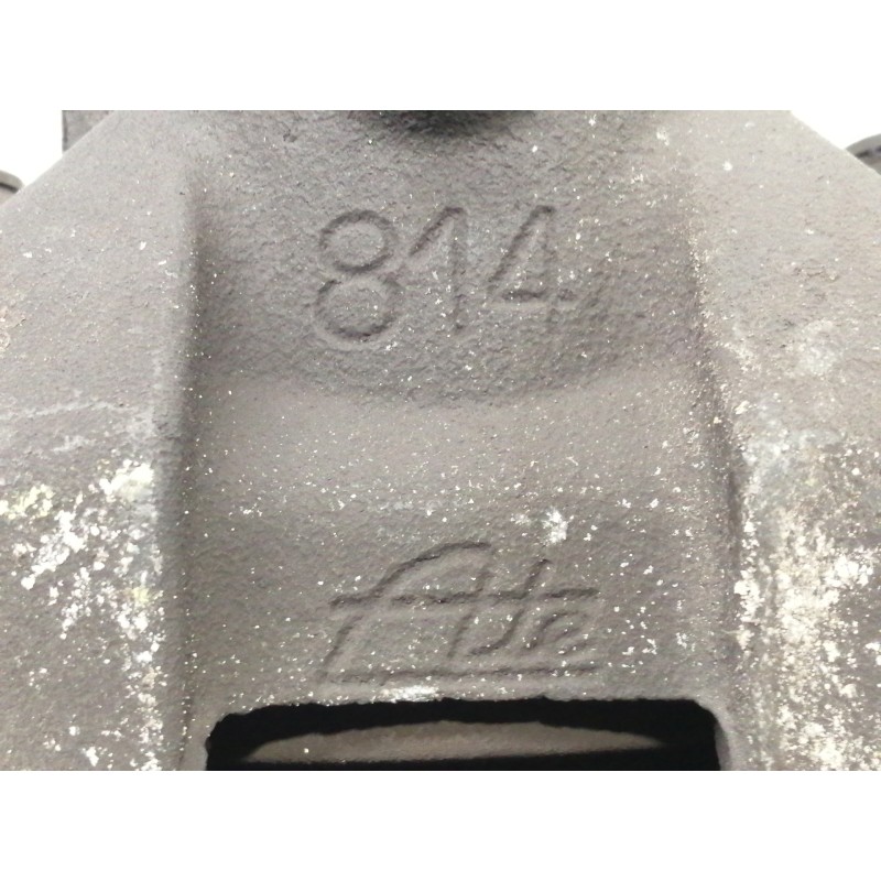 Recambio de pinza freno delantera derecha para volvo v50 familiar 2.0 d kinetic referencia OEM IAM 737300  