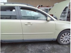 Recambio de puerta delantera derecha para volvo v50 familiar 2.0 d kinetic referencia OEM IAM    2